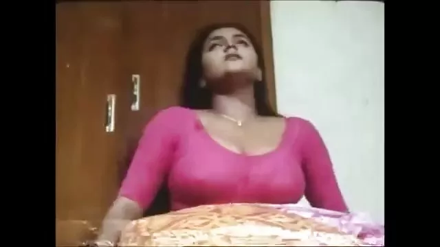 سكس بدون تسجيل لا فتاة جميلة شابة 0 طياز عربي