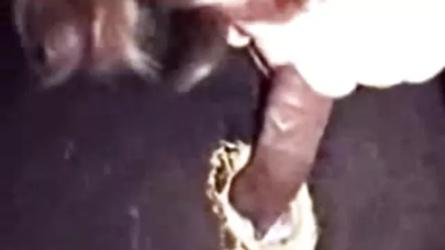 سكس بدون تسجيل تي فوكس لقضاء يوم ممطر صور سكس عرب جديد ، غرفة معيشة كبيرة