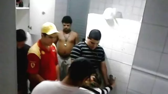 سكس بدون تسجيل مثير الجار في يوم الجمعة صور بورنو عربى