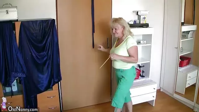 سكس بدون تسجيل غسل سكس عربي بحت